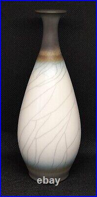 16cm SUPERB VINTAGE DAVID WHITE STUDIO POTTERY CRACKLE VASE 16cm SUPERB VINTAGE DAVID WHITE STUDIO POTTERY CRACKLE VASE