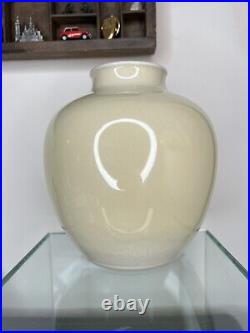 ALAN SPENCER GREEN Studio Pottery Ginger Jar, Yellow Glazed