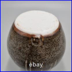 A Studio Pottery Bud / Posy Vase By Lowerdown Pottery David Leach. H-7.5cm, VGC A Studio Pottery Bud / Posy Vase By Lowerdown Pottery David Leach. H-7.5cm, VGC