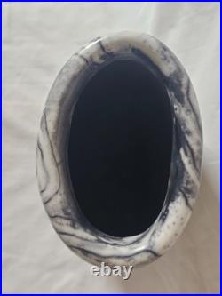 A gorgeous moyra stewart studio pottery vase