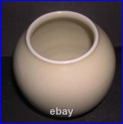 Adam Buick Studio Pottery Attractive Small Moon Jar -Maker Mark VERY COLLECTABLE Adam Buick Studio Pottery Attractive Small Moon Jar -Maker Mark VERY COLLECTABLE