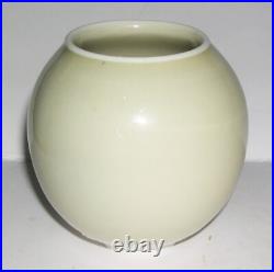 Adam Buick Studio Pottery Attractive Small Moon Jar -Maker Mark VERY COLLECTABLE Adam Buick Studio Pottery Attractive Small Moon Jar -Maker Mark VERY COLLECTABLE