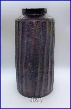 Akiko Hirai, Large Fluted Stoneware Vase
