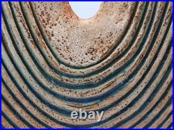 Alan Wallwork Studio Pottery Large Classic Combed Crescent Form 24 x 32cm Mint Alan Wallwork Studio Pottery Large Classic Combed Crescent Form 24 x 32cm Mint