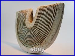 Alan Wallwork Studio Pottery Large Classic Combed Crescent Form 24 x 32cm Mint Alan Wallwork Studio Pottery Large Classic Combed Crescent Form 24 x 32cm Mint