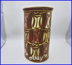 Aldermaston pottery Edgar Campden Juliet Wilson straight sided vase studio