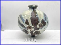 Alex Shimwell Studio Pottery Derbyshire Ceramics Porcelain Vase Shell Design
