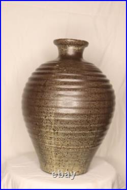 Beautiful Large Made In Cley Pottery Vase, approx. 25 cm diameter Beautiful Large Made In Cley Pottery Vase, approx. 25 cm diameter