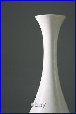 CARL-HARRY STALHANE White studio vase SBU Rorstrand Sweden -1950s