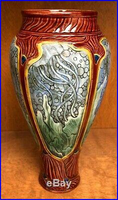 Calmwater Pottery By Stephanie Young 10 Fabulous Underwater Design