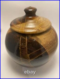 Carole Glover Studio Pottery Large Round Decorative Vase Jar With Lid Carole Glover Studio Pottery Large Round Decorative Vase Jar With Lid