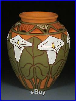 Common Ground Pottery, Calla Lily vase, Eric Olson art pottery arts and craft