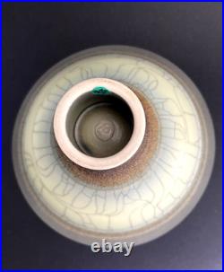 DAVID WHITE BRITISH STUDIO PORCELAIN POTTERY BOWL 14cm dia