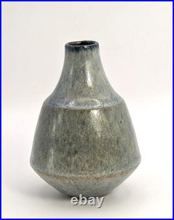 DEIRDRE BURNETT British Studio Pottery Vase DEIRDRE BURNETT British Studio Pottery Vase