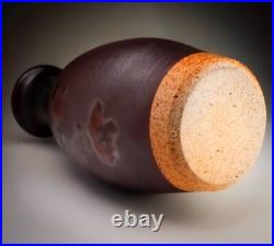 David Eeles Studio Pottery Vase DE Mark Early Work Shepherds Well Pottery Dorset David Eeles Studio Pottery Vase DE Mark Early Work Shepherds Well Pottery Dorset