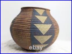 David Salk Studio Pottery Basket Clay Vase Pot Inverted Pyramid Signed 2002