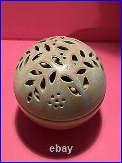 David White studio porcelain sphere An Amazing Studio Pottery Piece