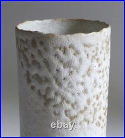 Deirdre Burnett Studio Pottery Stoneware Chimney Vase. 17.5cm