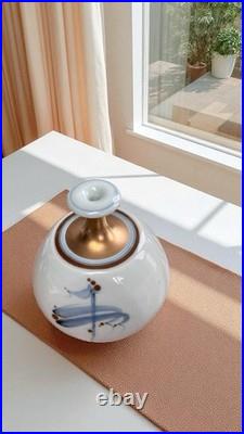 Derek Clarkson Studio Pottery Bottle Vase Sang-de-Bouef Glaze, 1990 Derek Clarkson Studio Pottery Bottle Vase Sang-de-Bouef Glaze, 1990