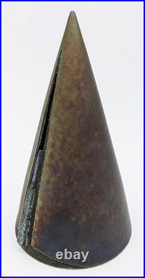 Emili Biarnes Raber Studio Pottery Lustre Cone Vase 20th Century Emili Biarnes Raber Studio Pottery Lustre Cone Vase 20th Century