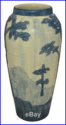 Ephraim Faience Pottery 2000 Ponderosa Pine Scenic Vase 031