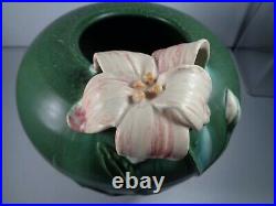 Ephraim Faience Pottery 2002 Garden Lily Green Ceramic VaseLAURA KLEINVGC