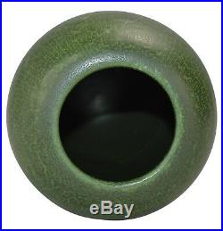 Ephraim Faience Pottery 2005 Antique Green Sandhill Vase 101