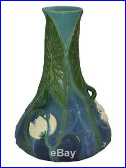 Ephraim Faience Pottery 2005 Experimental White Water Lily Vase (Wolf)