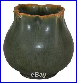 Ephraim Faience Pottery 2006 Experimental Seed Pod Vase 625