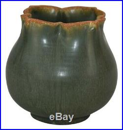 Ephraim Faience Pottery 2006 Experimental Seed Pod Vase 625