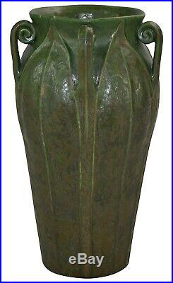Ephraim Faience Pottery 2007 Experimental Matte Green Fern Ceramic Vase