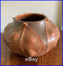 Ephraim Faience Pottery Wild Ginger Vase Bowl