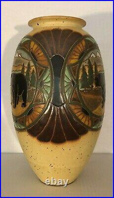 Eric Olsen Common Ground Pottery Large Black Bear Vase 2008 MINT