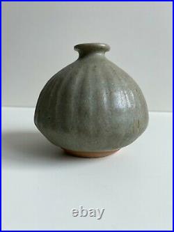 Excellent Katherine Pleydell-Bouverie Studio Pottery Vase