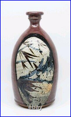 Exceptional Japanese Mashiko Style Mingei Pottery Sake Bottle Vase Studio Potte