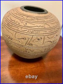 Fabulous J Edward Barker 1990 Signed Studio Pottery Vase 2000