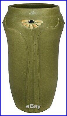 Freiwald Art Pottery Matte Green Arts and Crafts Daisy Vase