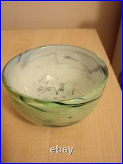 Heikki Orvola C. 1992 Studio Art Glass Signed On The Base. Stunning piece