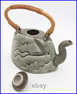 JIM (JAMES) CONNELL AMERICAN STUDIO POTTERY TEAPOT c2000's JIM (JAMES) CONNELL AMERICAN STUDIO POTTERY TEAPOT c2000's