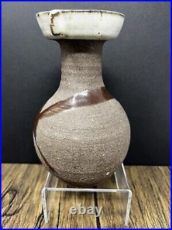 Janet Leach lugged stoneware vase for Leach pottery