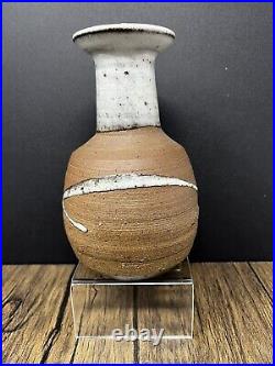 Janet Leach stoneware vase for Leach pottery