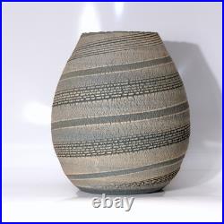 Japanese Studio Pottery Vase Sen no Tsubo Signed Sato Miki Aizu Ceramic withBox