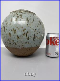 Jason Wason globular vase for Leach pottery, St Ives #225