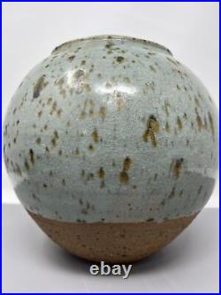 Jason Wason globular vase for Leach pottery, St Ives #225
