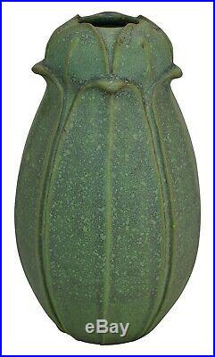 Jemerick Pottery 2002 Grueby Mottled Green Folded Leaf Ceramic Vase