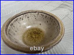 Jim Malone Stoneware Cut Sided Footed Bowl 13 CM Dia With Gold Metallic Jim Malone Stoneware Cut Sided Footed Bowl 13 CM Dia With Gold Metallic