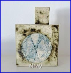 John Beusman Carn Pottery Picture Box Chimney Stack Vase Studio Pottery, VGC