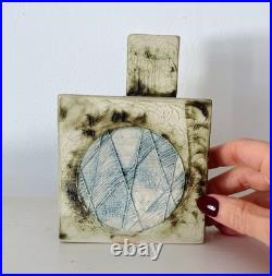 John Beusman Carn Pottery Picture Box Chimney Stack Vase Studio Pottery, VGC