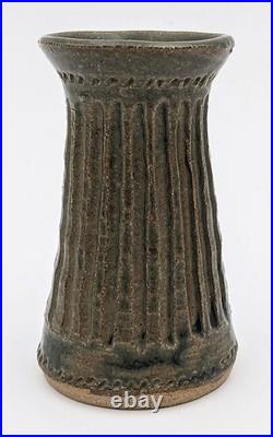 Katherine Pleydell-bouverie Small Studio Pottery Incised Vase 20th Century