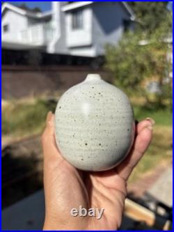 Kathryn Meyers Signed Studio Pottery Weed Pot Bud Vase Speckled Stoneware VT MCM